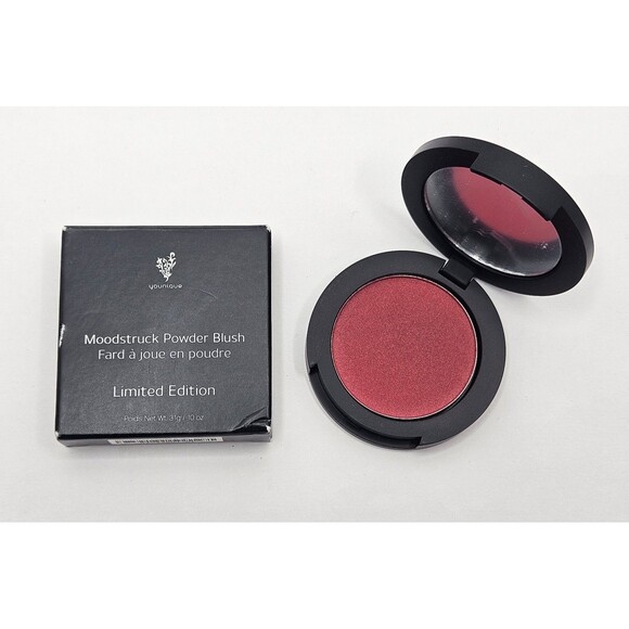 Younique Moodstruck Powder Blush Limited Edition in Spirited New in Box - Picture 1 of 4